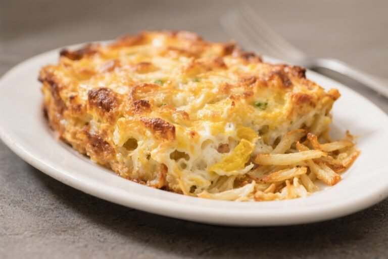 Easy Breakfast Casserole with Hashbrowns